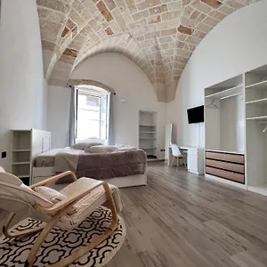 Apartamento House Signuria
